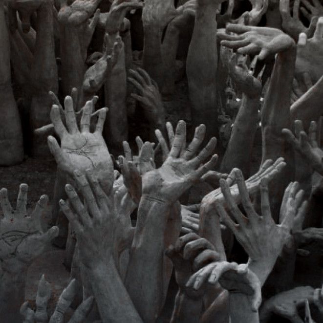 sj_041's tweet image. • Darmsta •

Ketika sebuah virus aneh melanda
Ketika kekacauan menelan banyak jiwa
Tiada kawan, tiada saudara
Membunuh? Atau kau yang mati terbunuh
.
BTS horor AU
By Mun