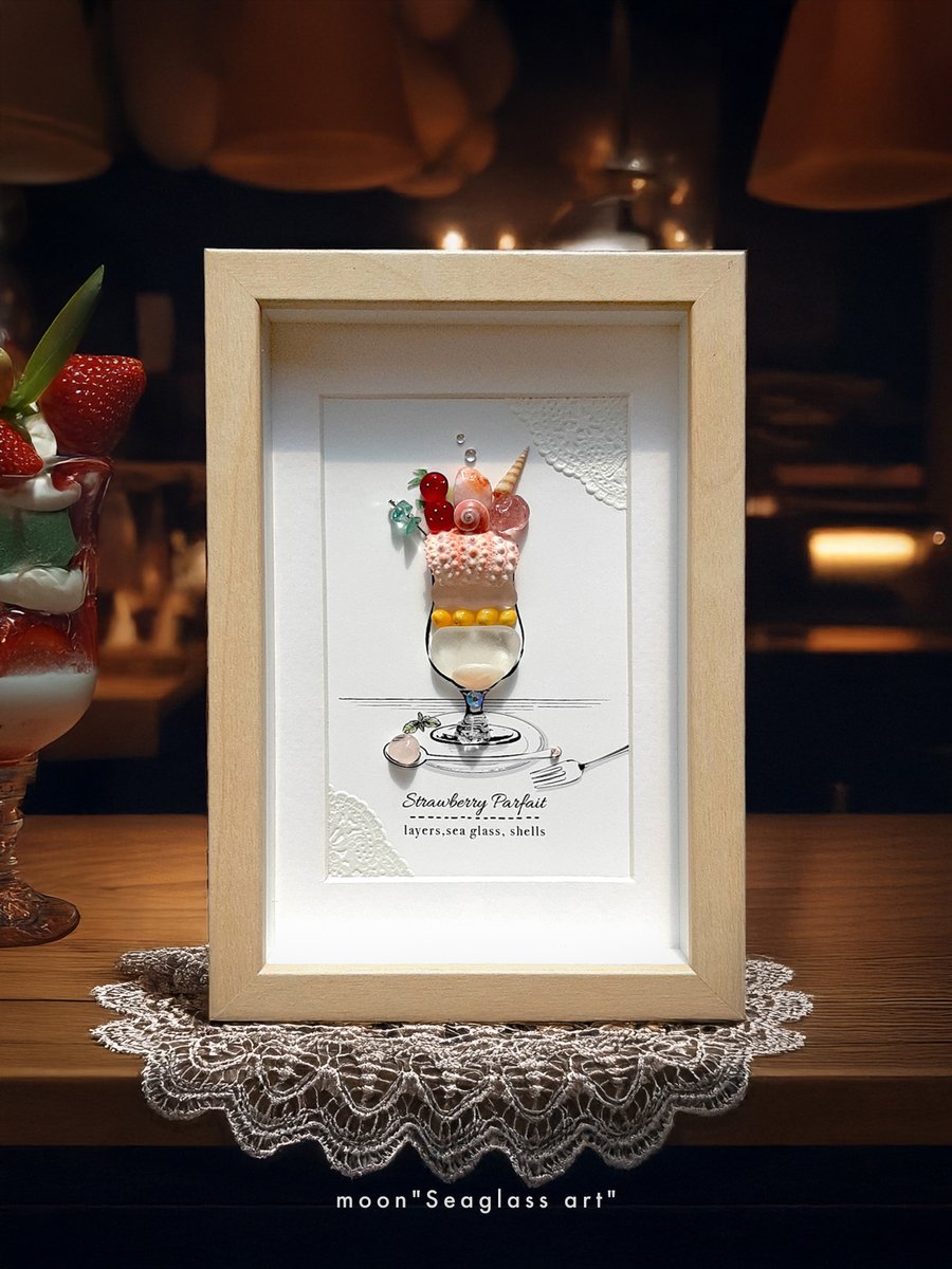 果実のようにきらめく天然素材でつくった、 いちごパフェのシーグラス