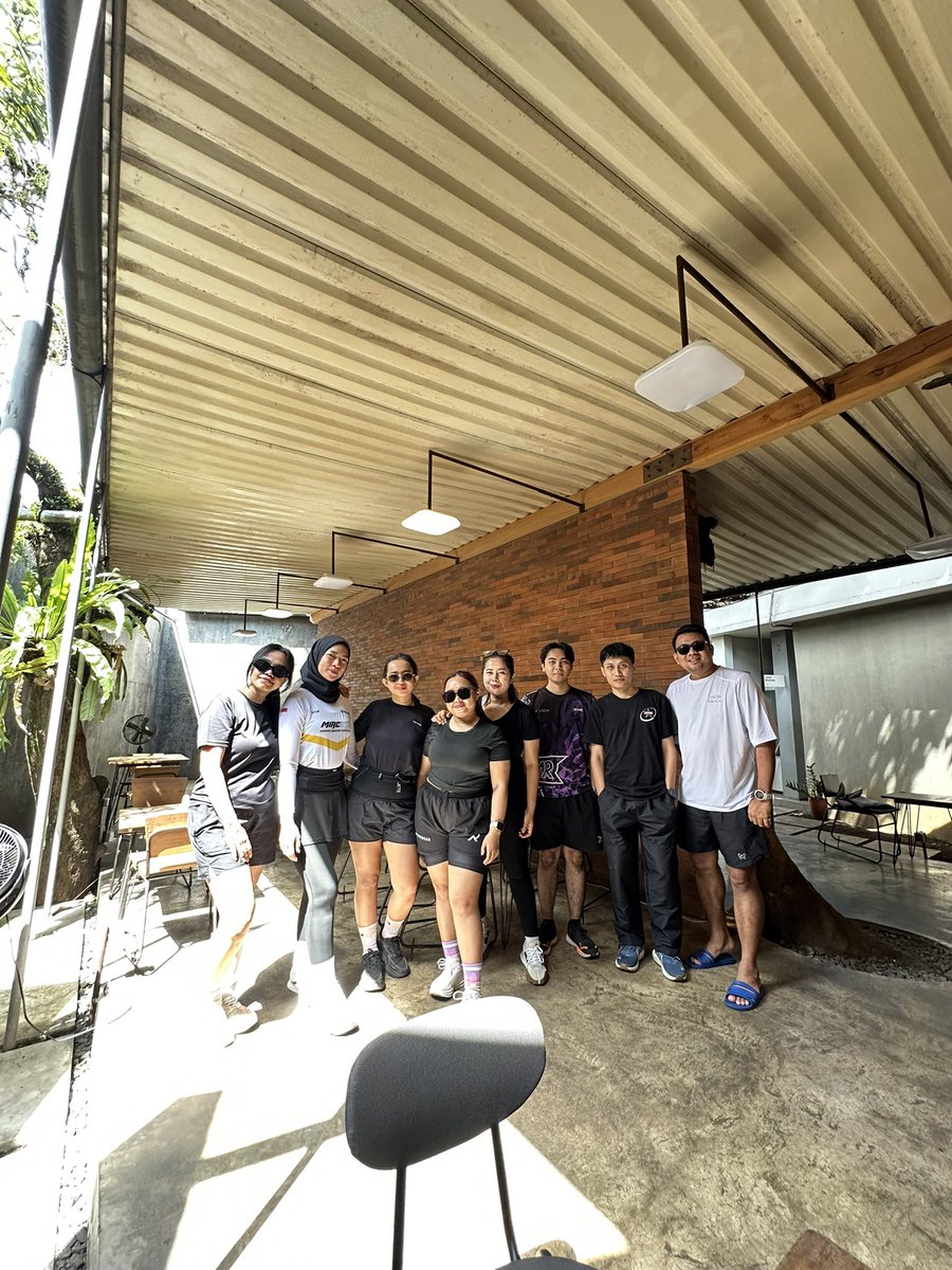 Rere (@peaceeehunter) on Twitter photo 