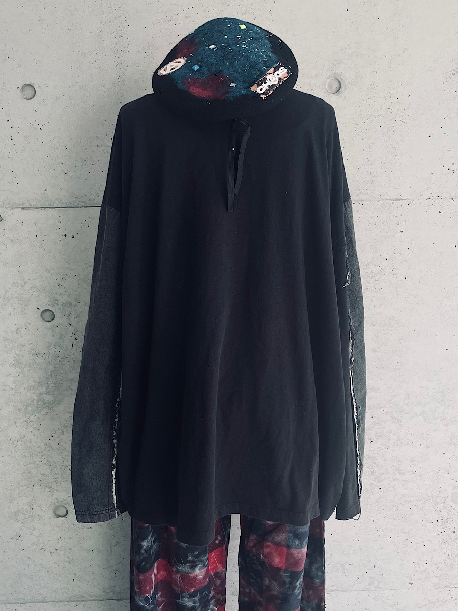 hellcatpunks's tweet image. ♠︎NEW ITEM♠︎
メンズライン「HUNDREDCLUB」のプルオーバー
袖と裾をブラックデニムで切り替えた個性的なデザイン☆
ビッグシルエットのアイテムとして女性にもおすすめです

★デニムプルオーバー
hellcatpunks.com/i/HRC-PO0003