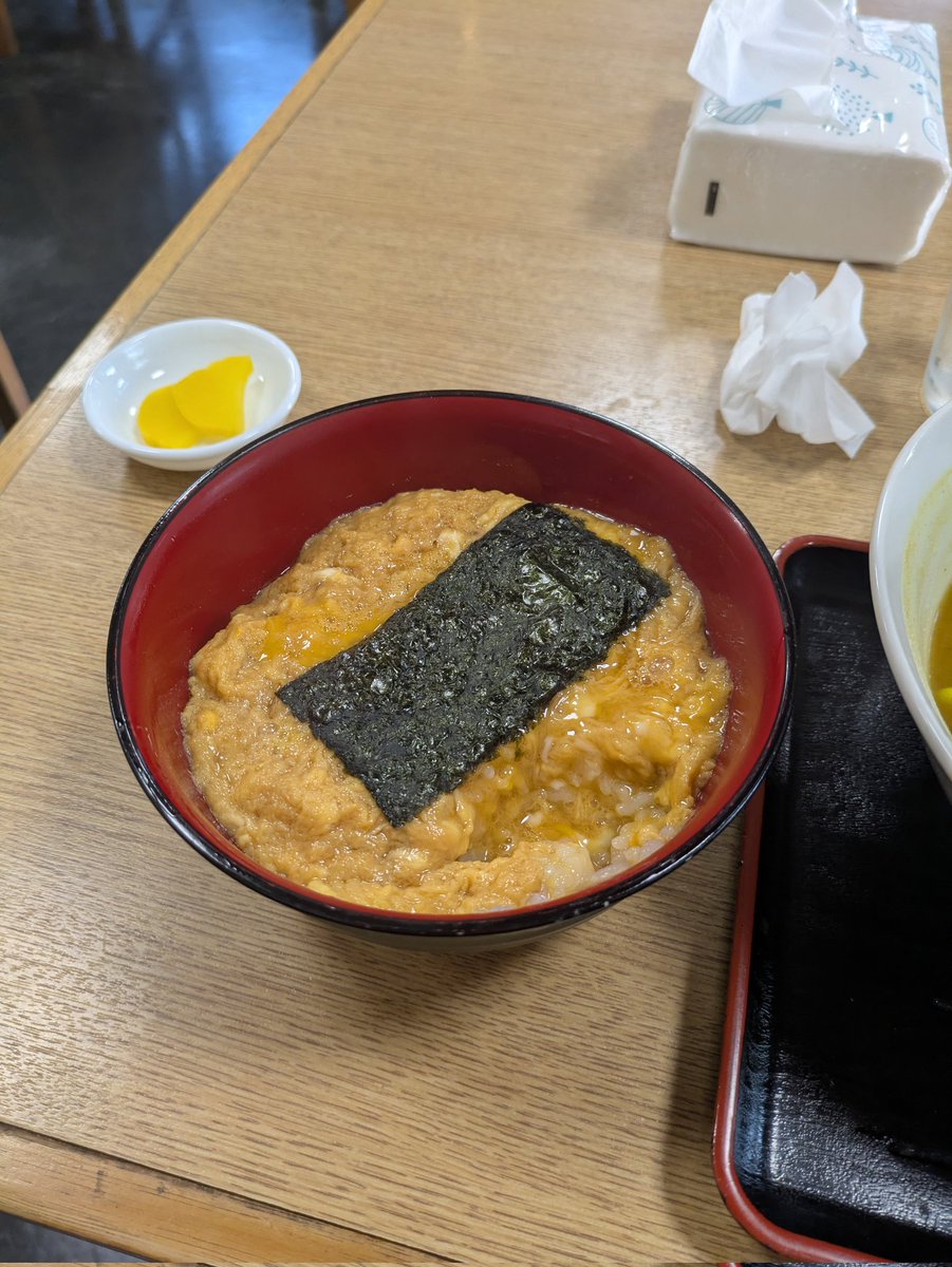 tkbike3's tweet photo. 八幡の小谷食堂はじめてきました。
和風出汁で美味しいですね。
また来ます https://t.co/NaC0ZM5mWI