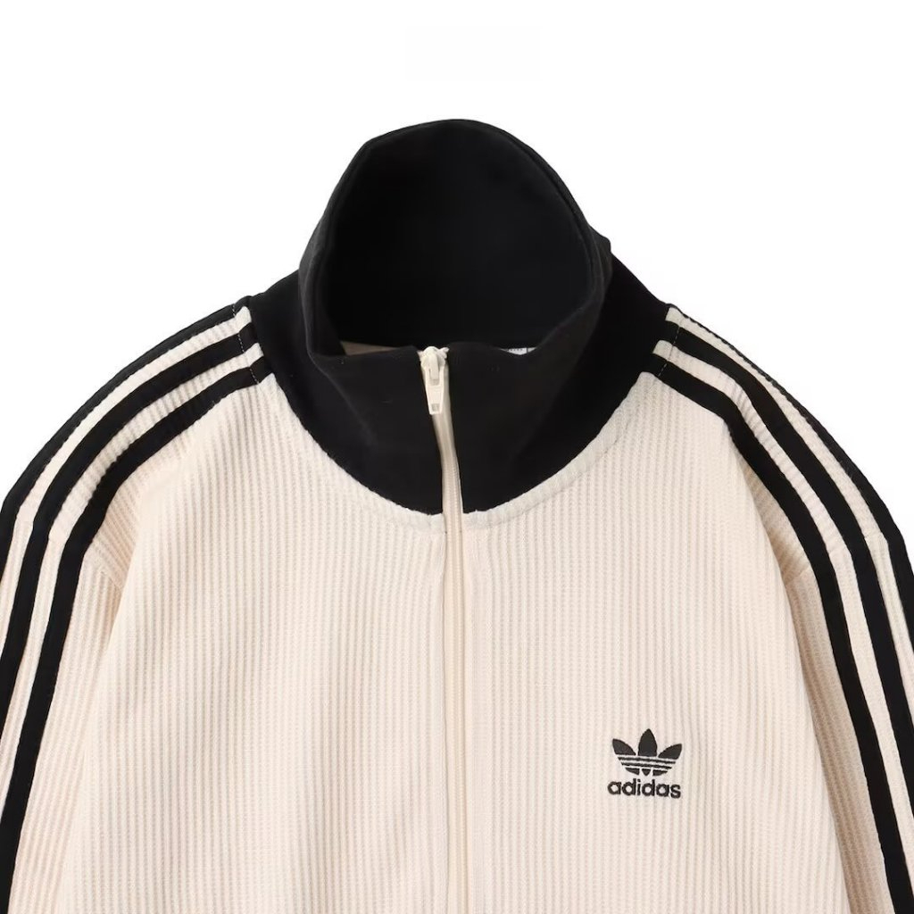 bovideda's tweet image. 🧥Adidas Waffle Beckenbauer Track Top  SHOP KR 🇰🇷 แทร็กท็อปวินเทจทรงไอคอนิก ใส่แล้วได้ลุคคลาสสิกแบบเกาหลี
ผ้าลายวาฟเฟิลWONDER WHITE  BLACK และไซซ์ XS–2XL

🛒สั่งซื้อได้ที่นี่
👉 Lazada &amp;gt; c.lazada.co.th/t/c.2YcPwD
👉 Shopee &amp;gt; s.shopee.co.th/40aJV9nMaW

#Adidas #Adidas #TrackTop