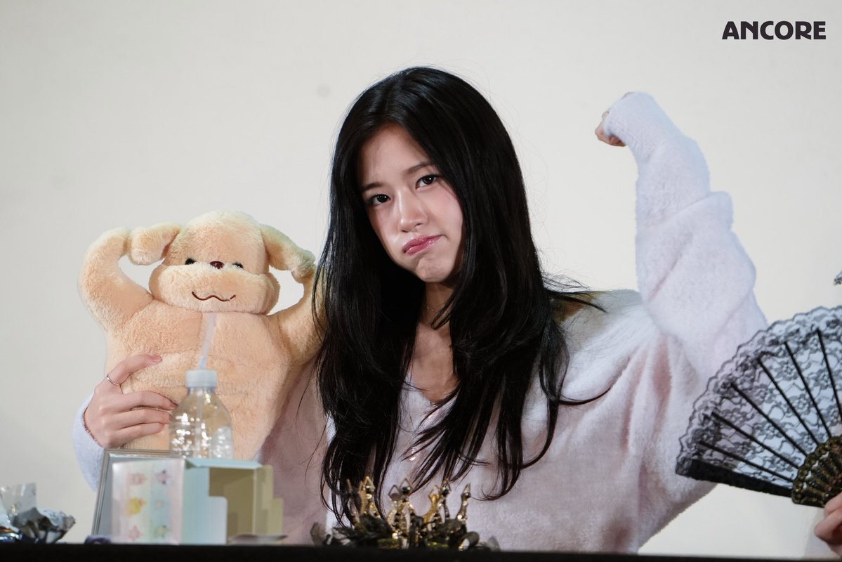 Ancore901's tweet image. 20260111

#아이브 #IVE #안유진 #AnYujin #유진 #Yujin