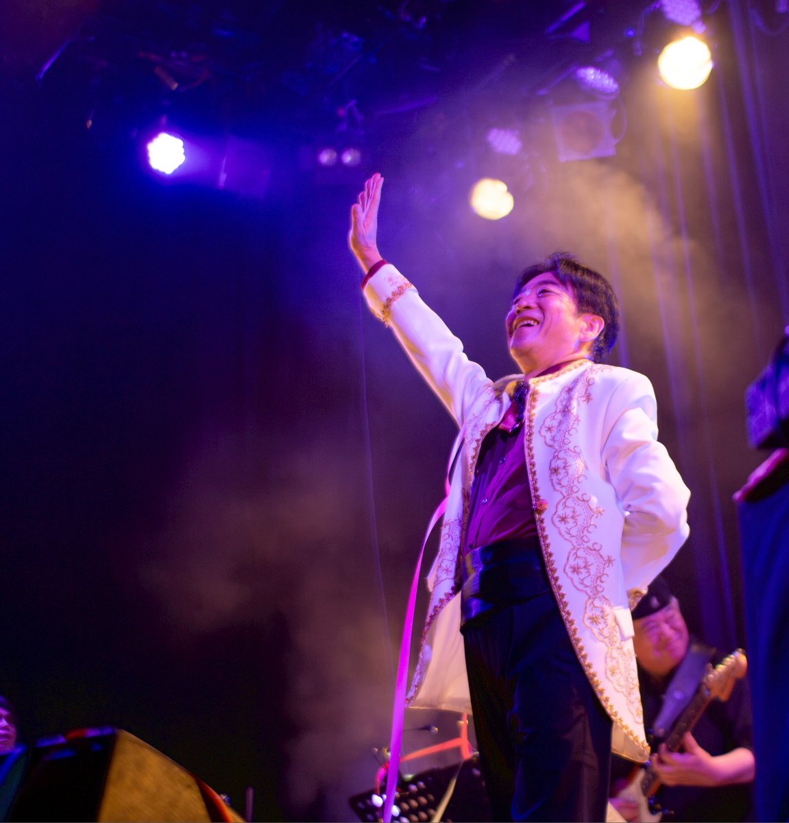 因みに「星空の抱擁」には、笛とコールが必須ですよね(^O^)

頼りにしています♪

#ライブ
#笛
#コール