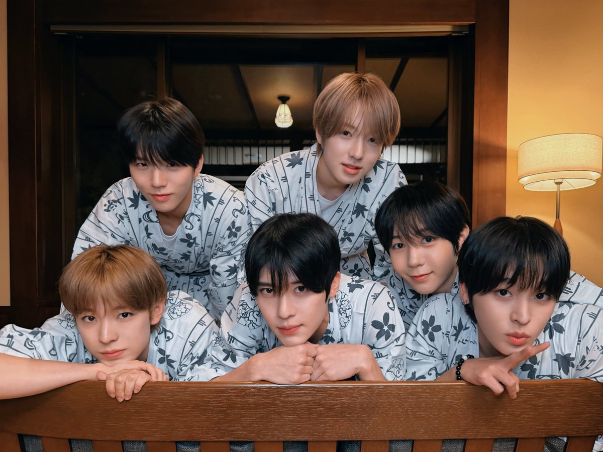 nctwishofficial's tweet image. night ༊·˚ #NCTWISH