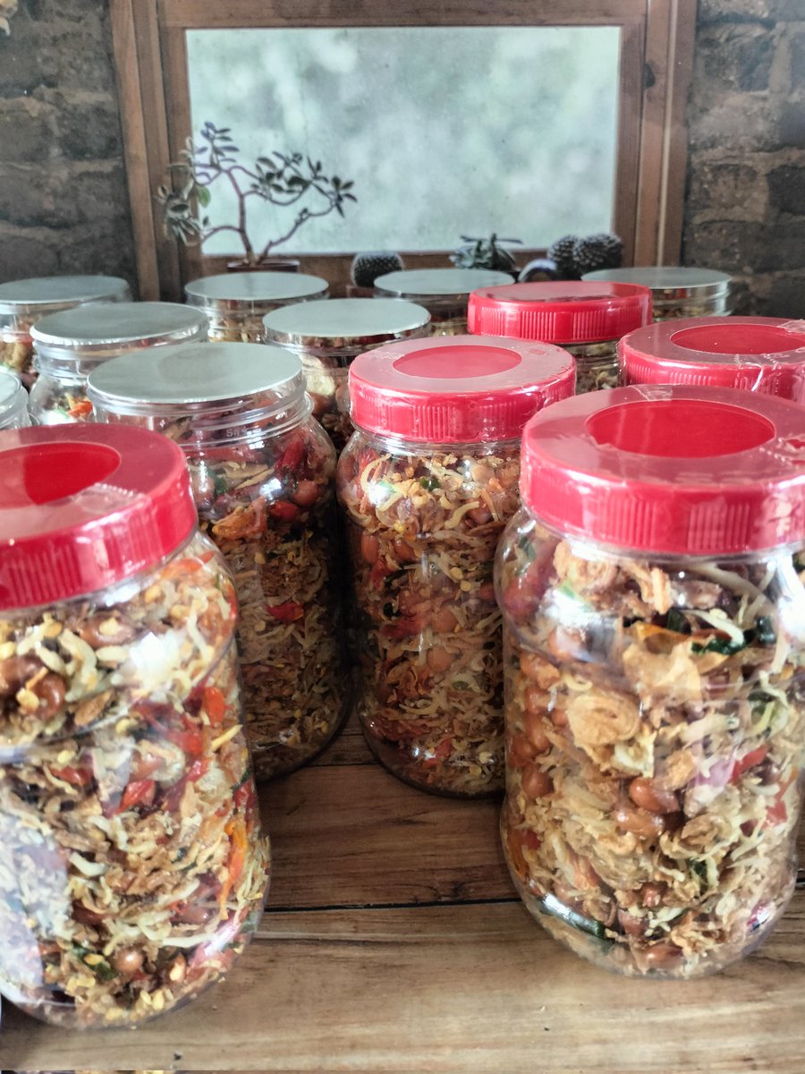 Bubaks___'s tweet image. Alhamdulillah 😍 
Lancarkan rejeki janda nan aduhai ini ya Allah 

Otw luwar negeri ❤️‍🔥❤️‍🔥❤️‍🔥