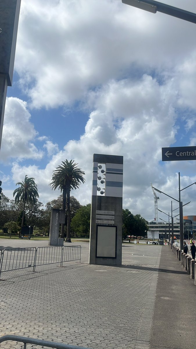 Ross Mann tweet media