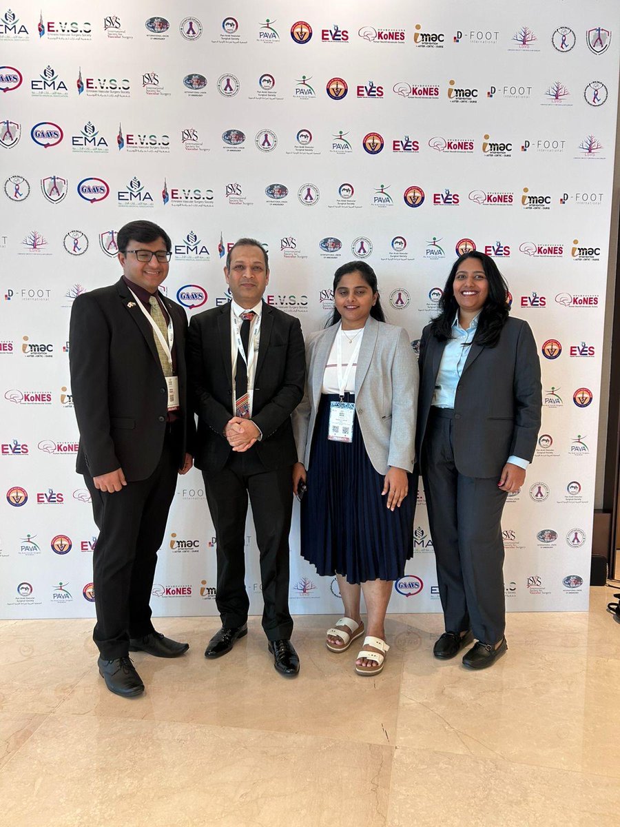 DrRavulJindal's tweet image. Honoured to be a Guest Faculty at the Emirates Vascular Surgical Society Meeting!  Shared insights on advanced varicose vein treatments, led hands-on workshops, and enjoyed engaging discussions.
shorturl.at/IDG25
#EVSS #VascularSurgery #VaricoseVeins #FoamSclerotherapy