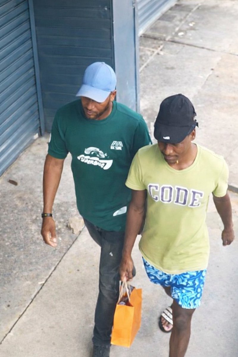 Man’s NOT Barry Roux tweet media