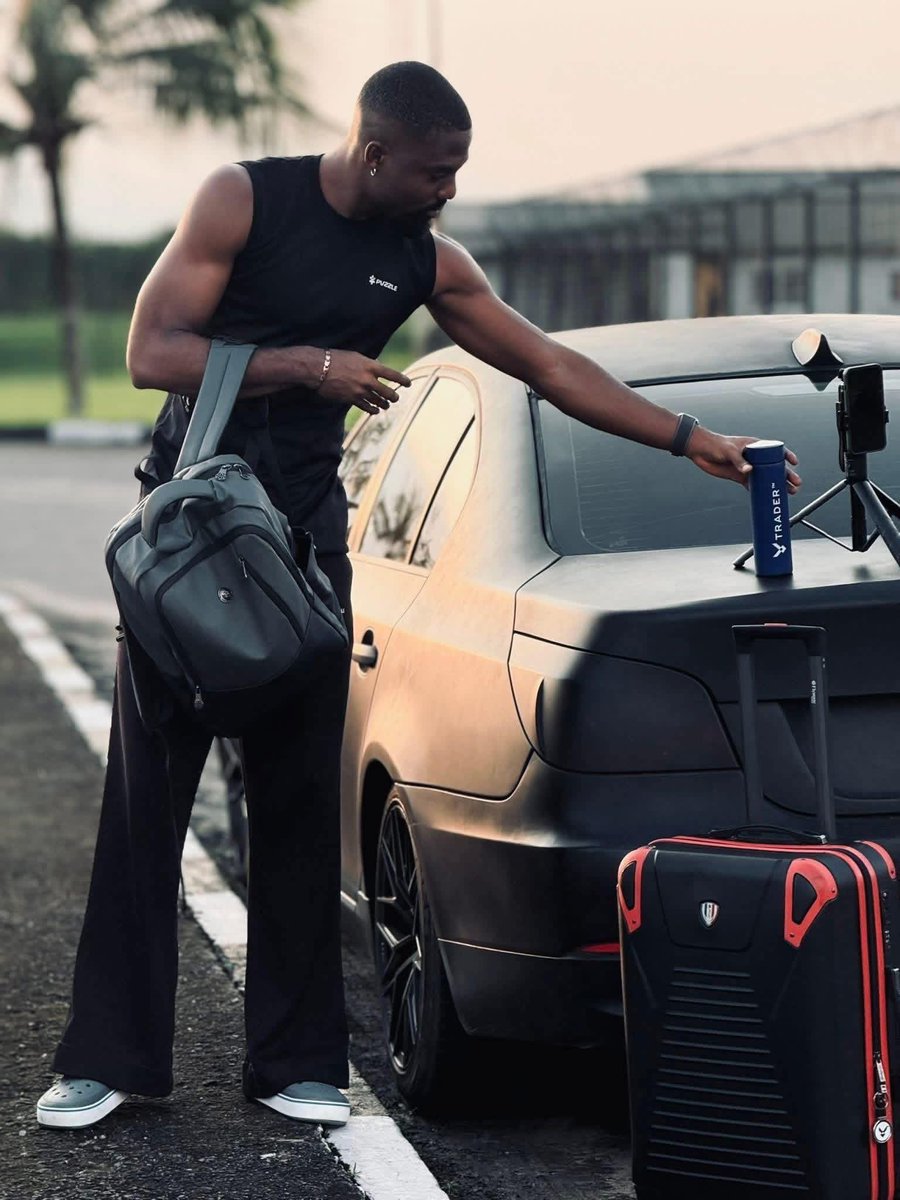 brightafia's tweet image. Nobody will tell you this, having a clean haircut dressing well, smelling good, and speaking calmly changes how people see you.

GM CT!