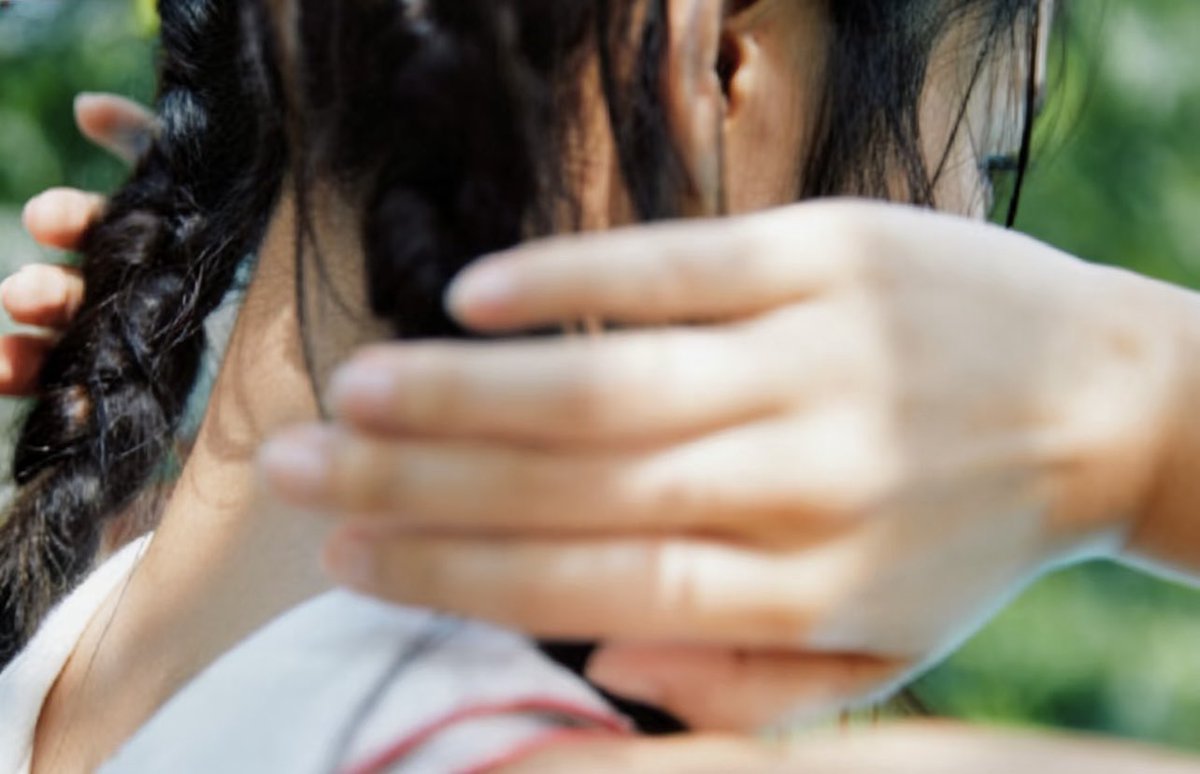 energysobi's tweet image. 제니 전시회 사진 셀렉 미감 개레전드 좋음. ㅁㅊ