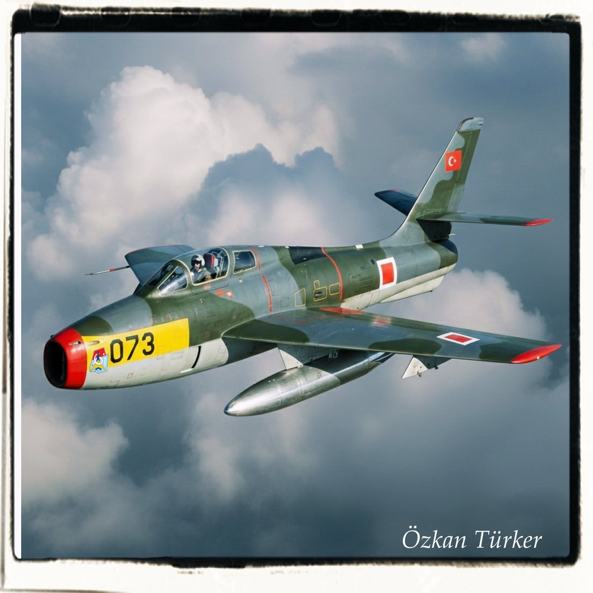 Republic F-84FQ Thunderstreak
1964-1975
163ncü Filo-Bandırma
#türkhavakuvvetleri #havacılıktarihi #f84f