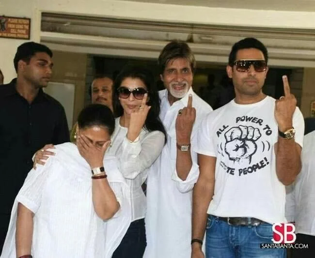 voted yesterday, ink mark already disappeared a day later 🫥 in 2009, we had elections with a two-month gap and they put the mark in the second election on the middle finger cuz many people's mark on the index finger was still present. because of which we got this iconic photo