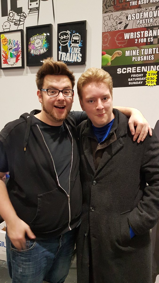 FieniukJames's tweet photo. #2016trend @thetomska https://t.co/rcdPVWzOQ2