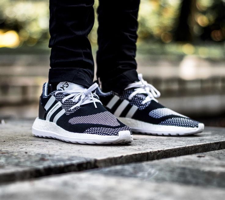 TheSiteSupply's tweet image. 2016 Sneaker Releases 🥲