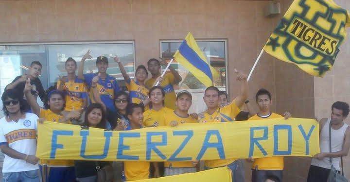 Estamos buscando a estos fans del equipo #Tigres de la #UANL para entrevistarlos para un documental. Internet haz tu magia.

#Monterrey #MonterreyNL #RoyRivera