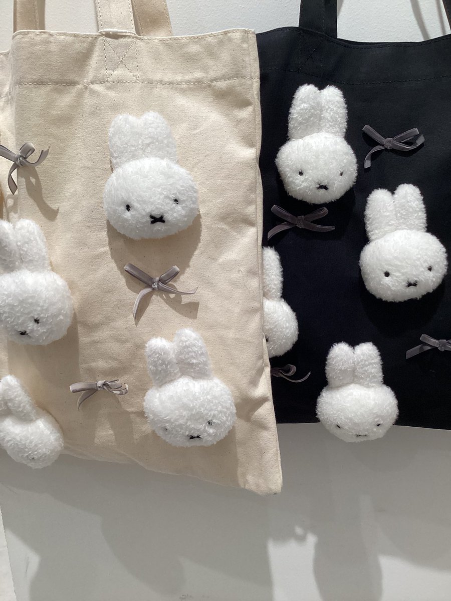 ▷新作情報 リボンもこもこmiffyトート ￥8,250円(税込) アイボリー