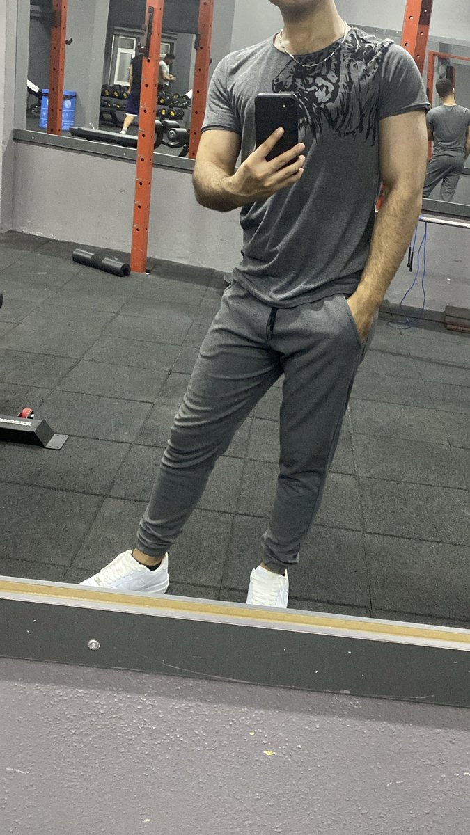 bartugorkemli's tweet photo. Geceniz nasıl geçiyor ADANA 😁😊 https://t.co/ryFmVmuXTn