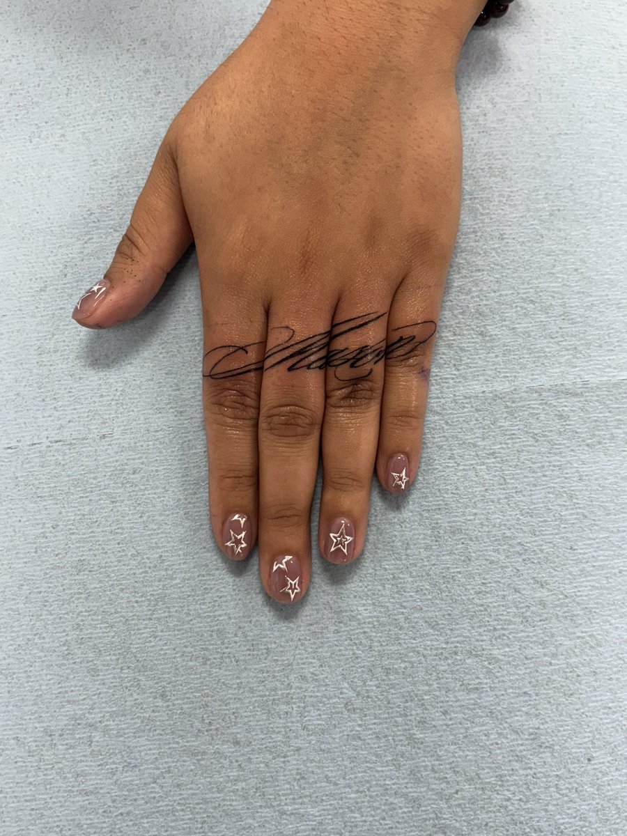 🕸Gabriela🕸 tweet media