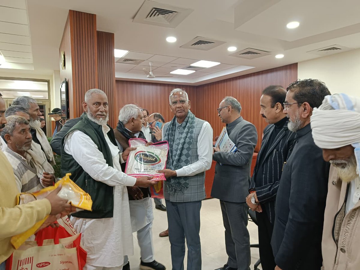 bjpkanwarsingh's tweet photo. विधानसभा कमेटी द्वारा मेडिकल कॉलेज नूह एवं अटल बिहारी वाजपेयी मेडिकल कॉलेज का निरीक्षण किया गया।
स्वास्थ्य सेवाओं, शैक्षणिक व्यवस्था व आधारभूत सुविधाओं की समीक्षा कर आवश्यक दिशा-निर्देश दिए गए।
#MedicalCollege #healthcare #AssemblyCommittee https://t.co/Xzp5mUQOT2