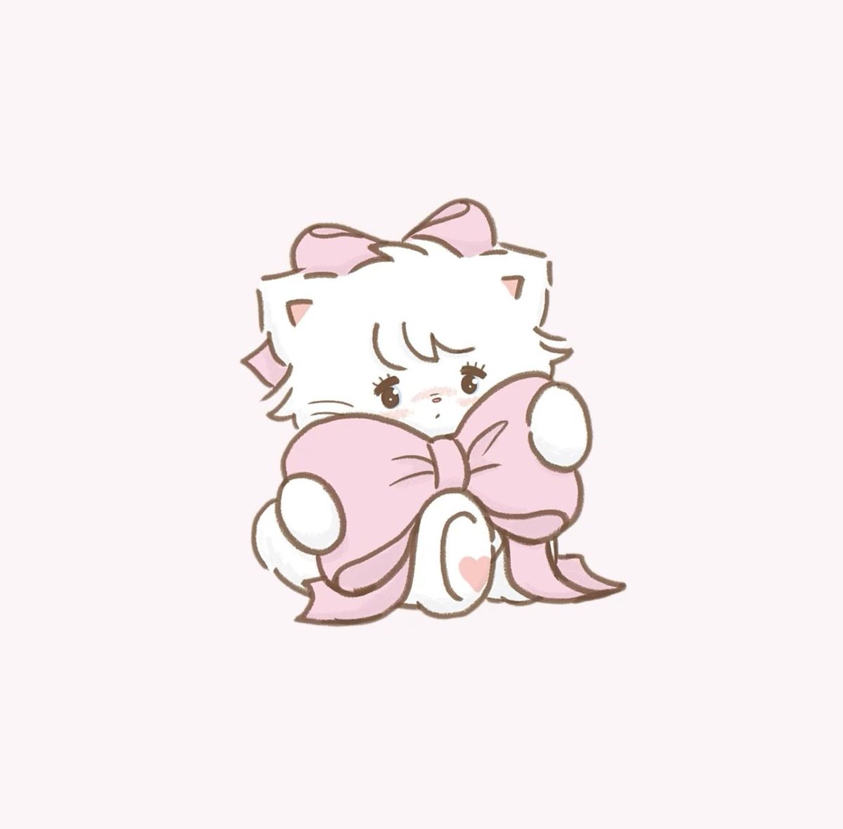 Avinezza's tweet image. 公園のベンチでサンドイッチを食べてたら、鳩が3羽も寄ってきて可愛かった 😵