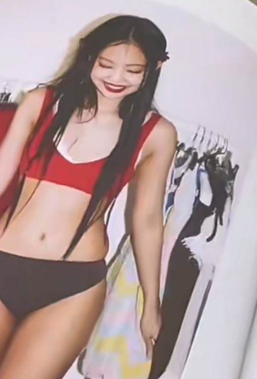 jenniethinker's tweet image. don't have words anymore