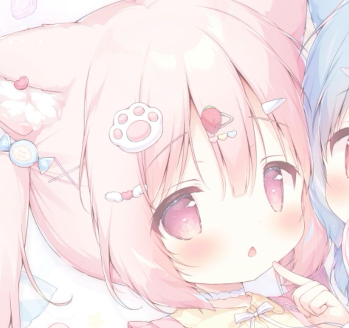 netfoni's tweet image. どうしようもなく落ち込んでる日もある 🤢