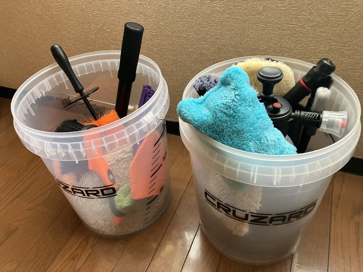 PSO2_xion10's tweet image. エンジンスターターの設定に行ったらHONDAさんからいただいた🎁そして洗車グッズ買いすぎて怒られた(ﾉД`)