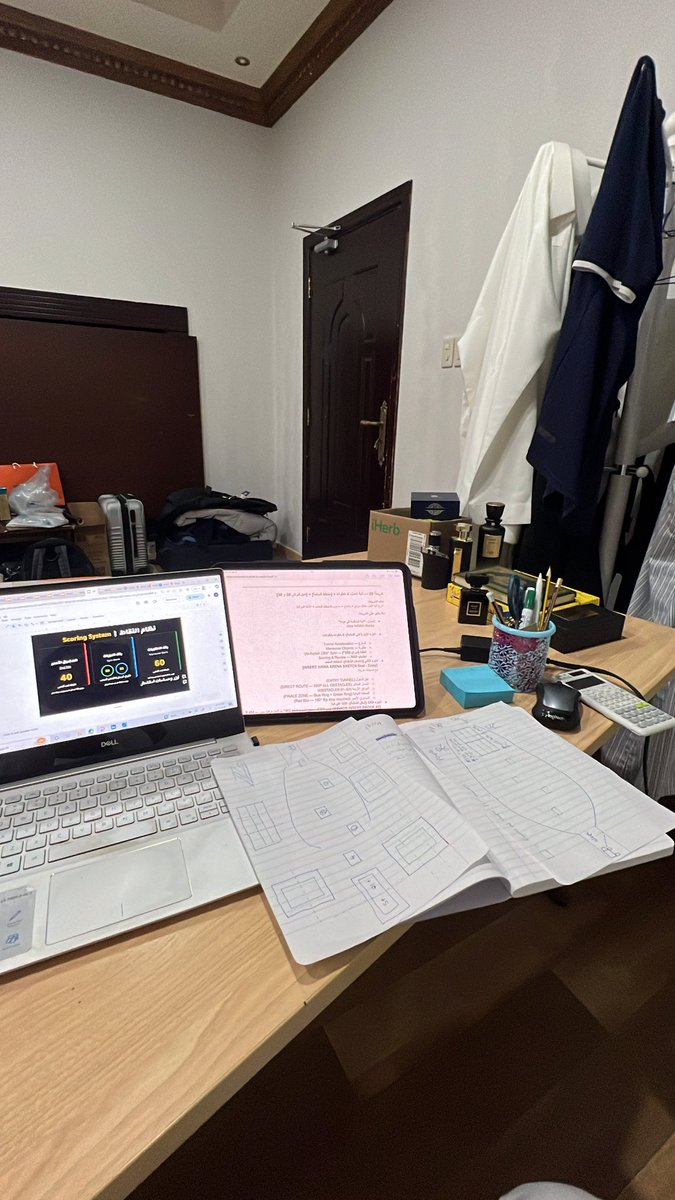 اللابتوب ما جاز له التعليق الا يوم شديت حيلي معه ولا ايام الجامعة زي العسل يشتغل وانت مالك خلق تشتغل🤣🤣
اليوم جمعة 16/01/2026 
الساعه ٥ الفجر
مادري اذا بيشوف احد الرسالة هذي لان ما عندي الا ٣ متابعين هنا، بس بدعي لك معي دعوة جميلة :( الله يرزقك الشغف والنشوة اللي قاعد اعيشها)