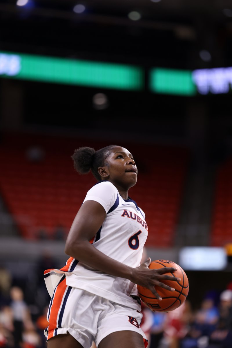 AuburnWBB's tweet image. Halftime stats 📈

Leye 10 pts/4 reb/2 stl
Duhon 6 pts/5 reb/2 stl
Harris 5 pts/1 reb
Petticord 3 pts/1 blk
Richardson 2 pts/3 ast
Coulibaly 2 pts/2 reb/2 stl

#WarEagle | #BeatBama