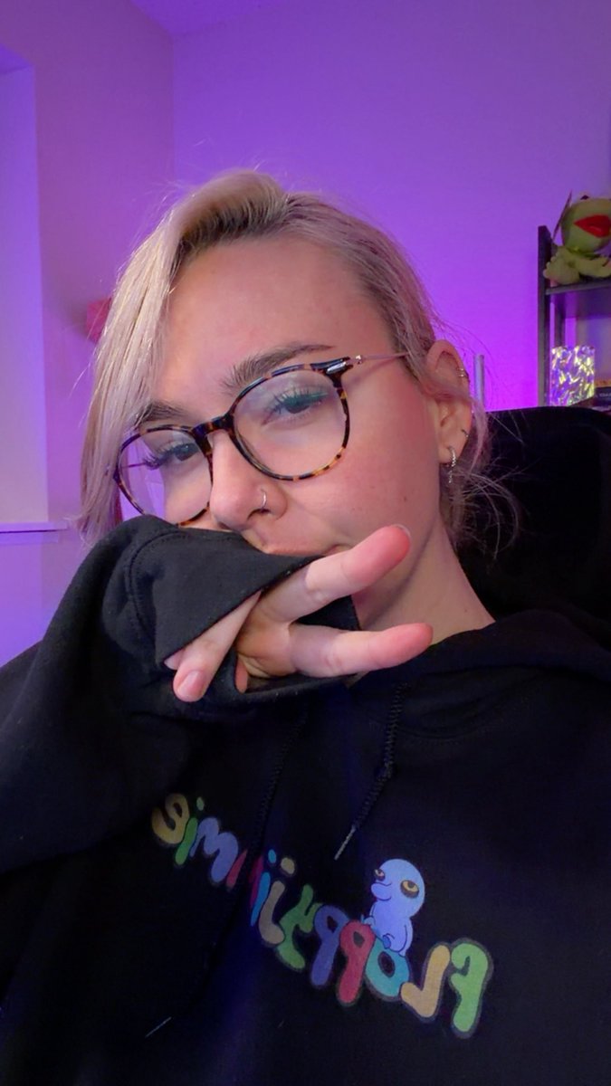 cutiepieviTV's tweet image. Stweamin
ttv/cutiepievi