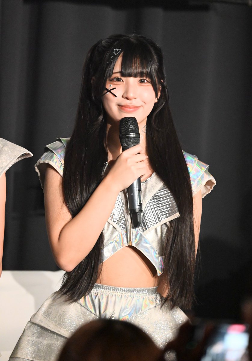 ﾓﾓﾁｬﾝｯｯ／ 表情が豊かでずーっと見てられるよ🩷 可愛いだけじゃなくて