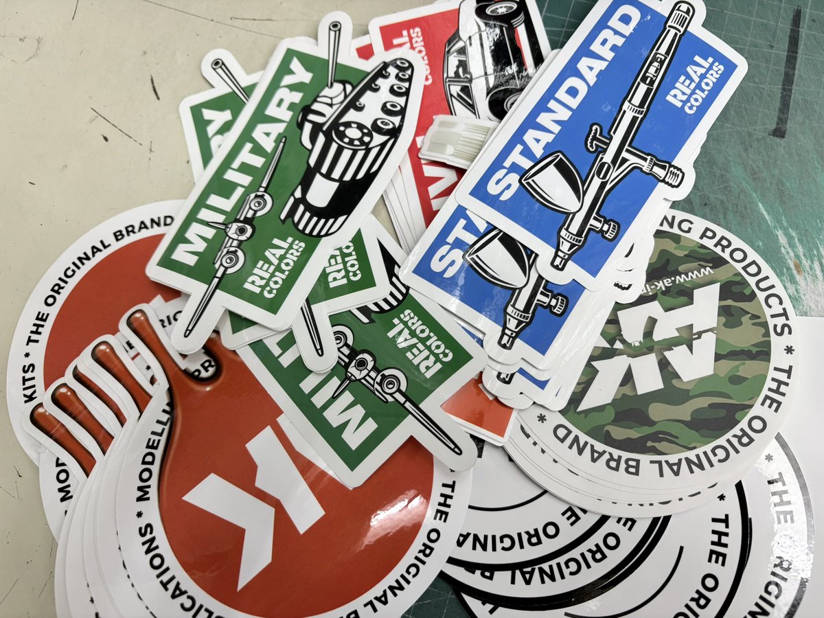 おはようございます！本日も12時〜20時の営業です♪AK再入荷です！憧れ