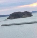 ptryaml's tweet image. リビングで外食してやる気出ない 👦