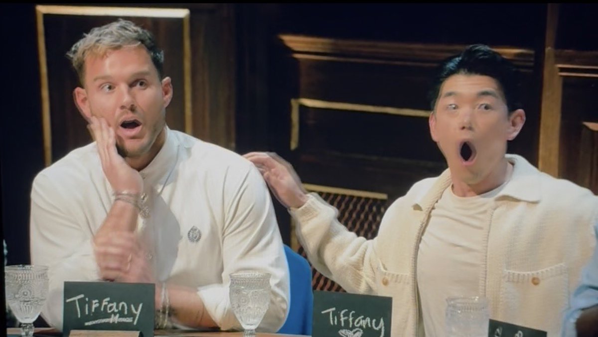 RyanJohn___'s tweet image. Two dumb bitches telling each other “exaaaaactlyyyy” #TheTraitors #TheTraitorsUS