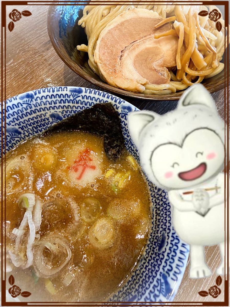 ももも tweet media