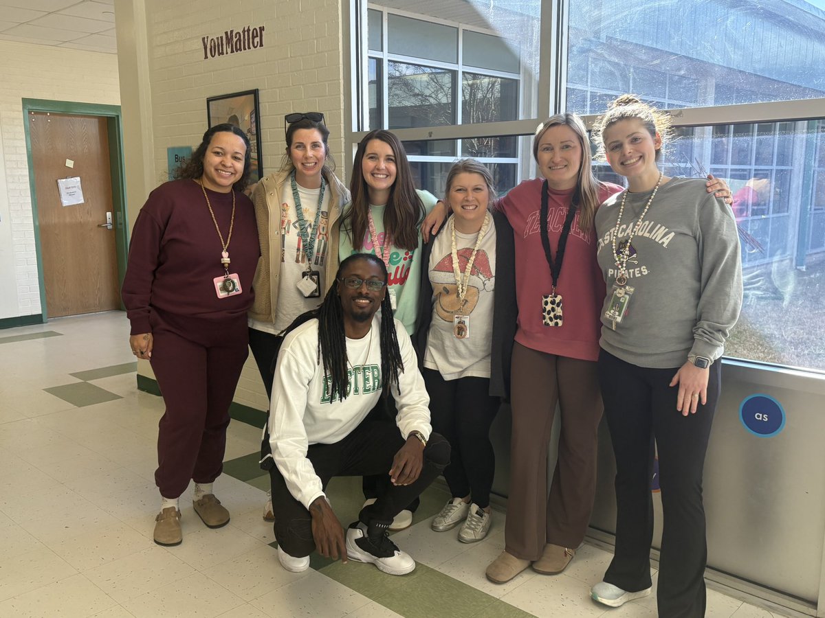 Mr.Bennett tweet media