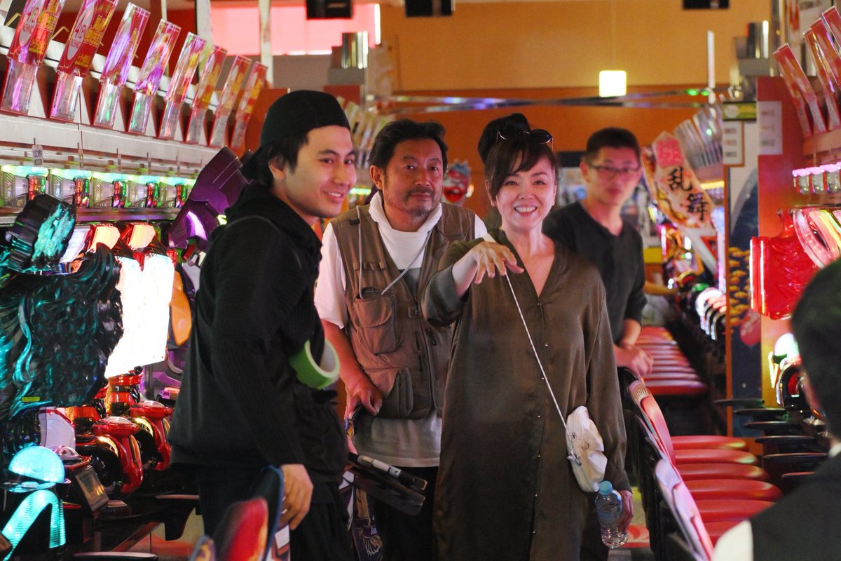 【松田美由紀】

『MIRRORLIAR FILMS Season8』収録「#カラノウツワ」（監督・脚本・編集：#松田美由紀）が本日1/16(金)より、全国の劇場で2週間限定で上映いたします！
ぜひ劇場でご覧ください。

詳細はこちら↓
films.mirrorliar.com

＃松田美由紀
＃ミラーライアーフィルムズ
＃カラノウツワ