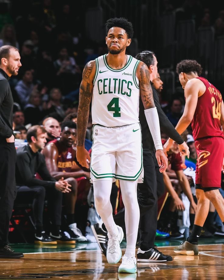 CookedbyRiley's tweet image. ANFERNEE SIMONS TODAY:

39 PTS
4 REB
4 AST
63.6% TS
7/16 3P
+18 
34 MIN OFF THE BENCH

ANFERNO 🔥 🔥☘️