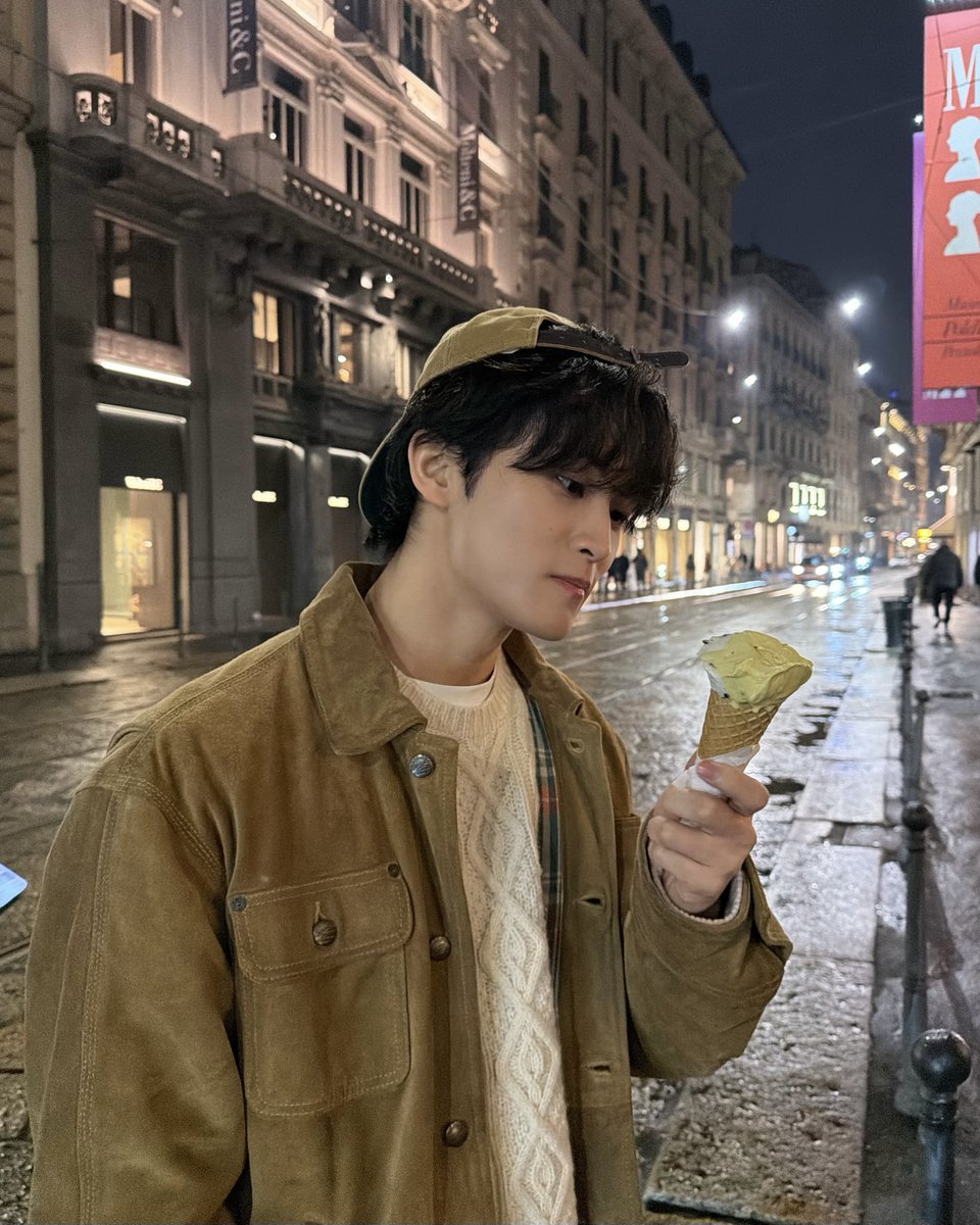 NCTsmtown's tweet image. 👅

#MARK 
#NCT #NCT127 #NCTDREAM