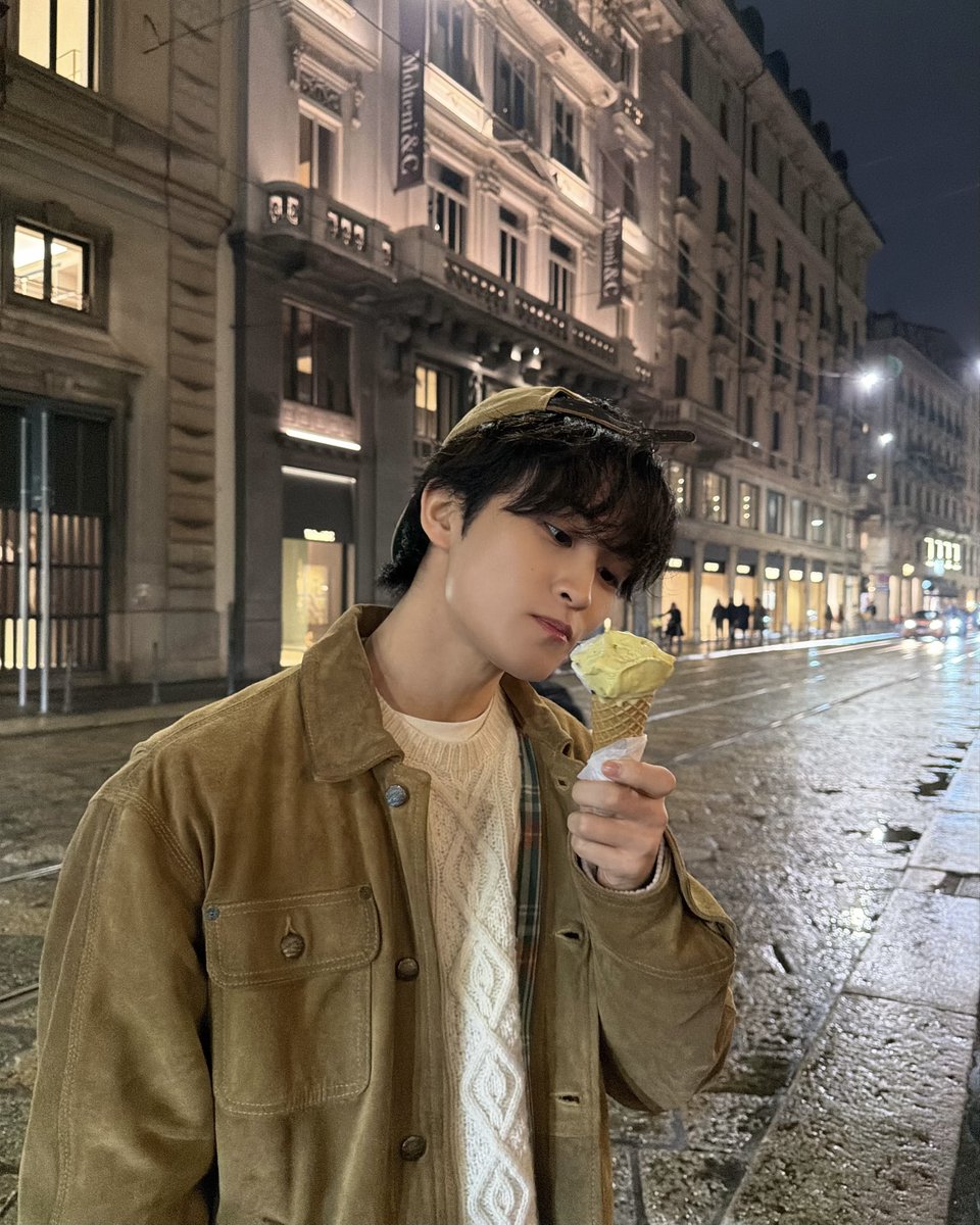 NCTsmtown's tweet image. 👅

#MARK 
#NCT #NCT127 #NCTDREAM