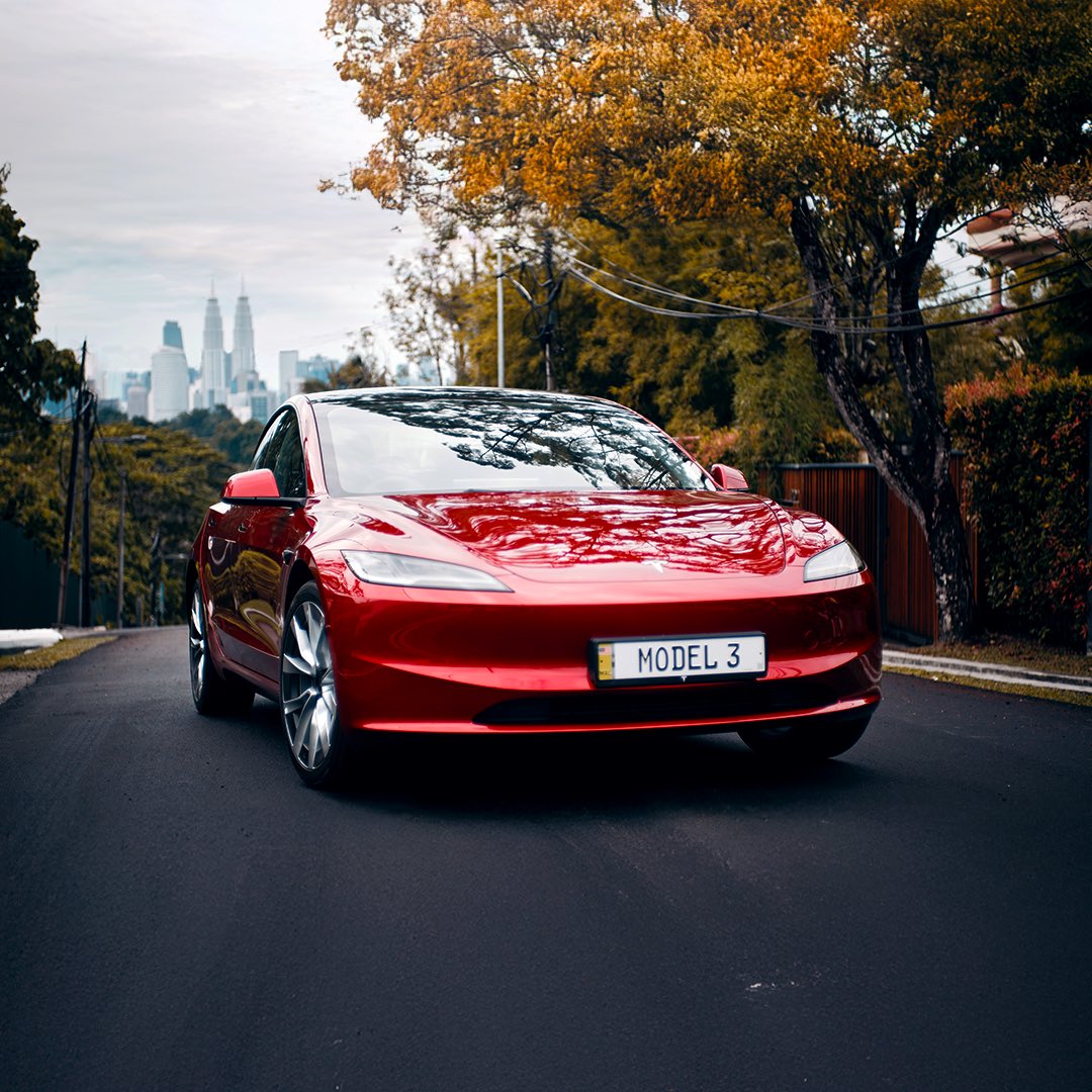 Tesla Malaysia tweet media