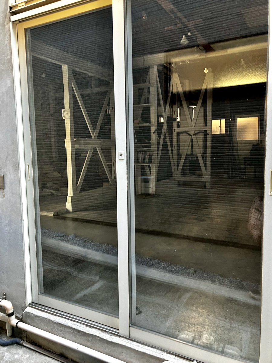 鍵を返す。

模型の王国浅草物件、しゅーりょー。

今、万感の思いを込めて。