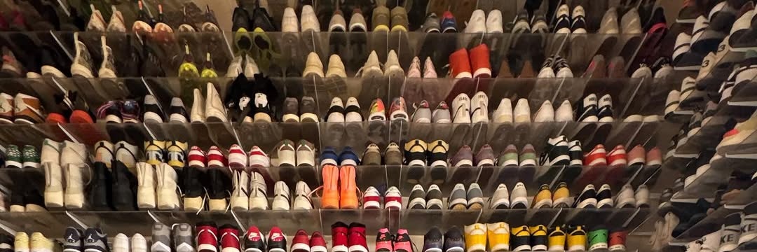 JustFreshKicks's tweet image. Tap to view every guys dream