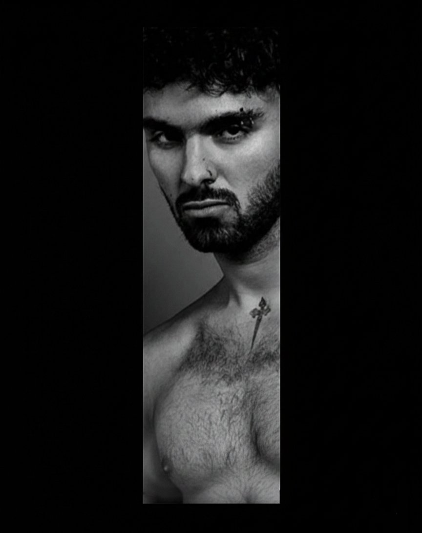 Jorgedd_11's tweet image. Que cool es ver a Joaquin en el promo!
📸🖤 Hay nueva foto y nuevo personaje! En #Afterglow conocemos a Alex, Josh y Darius. Espero pronto sepamos que rol interpretará Joaquin y cuando serán susfunciones 🎭🔥 #JoaquinBondoni