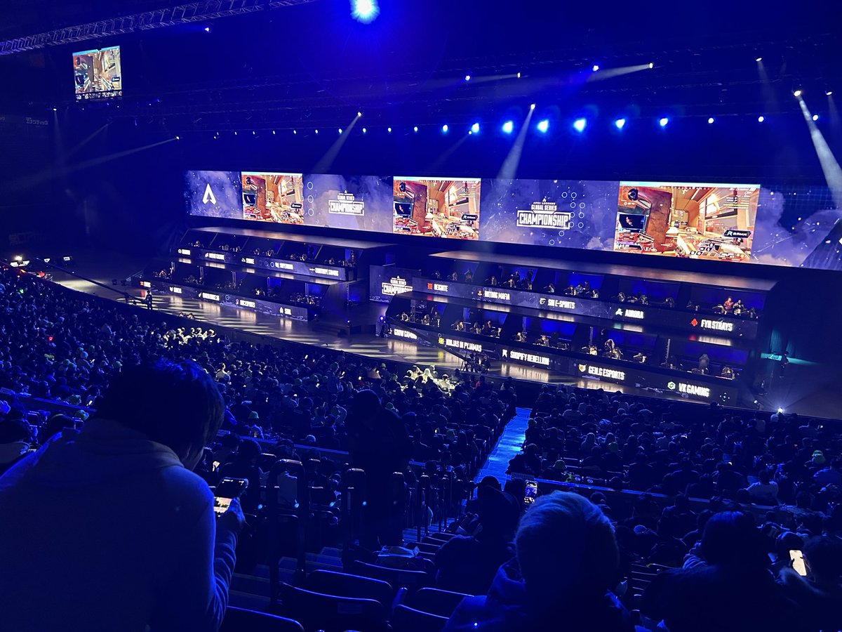 Ult_Nicky's tweet photo. 全チームうぃん！
#RazerALGS https://t.co/cK5Pqtf2wb