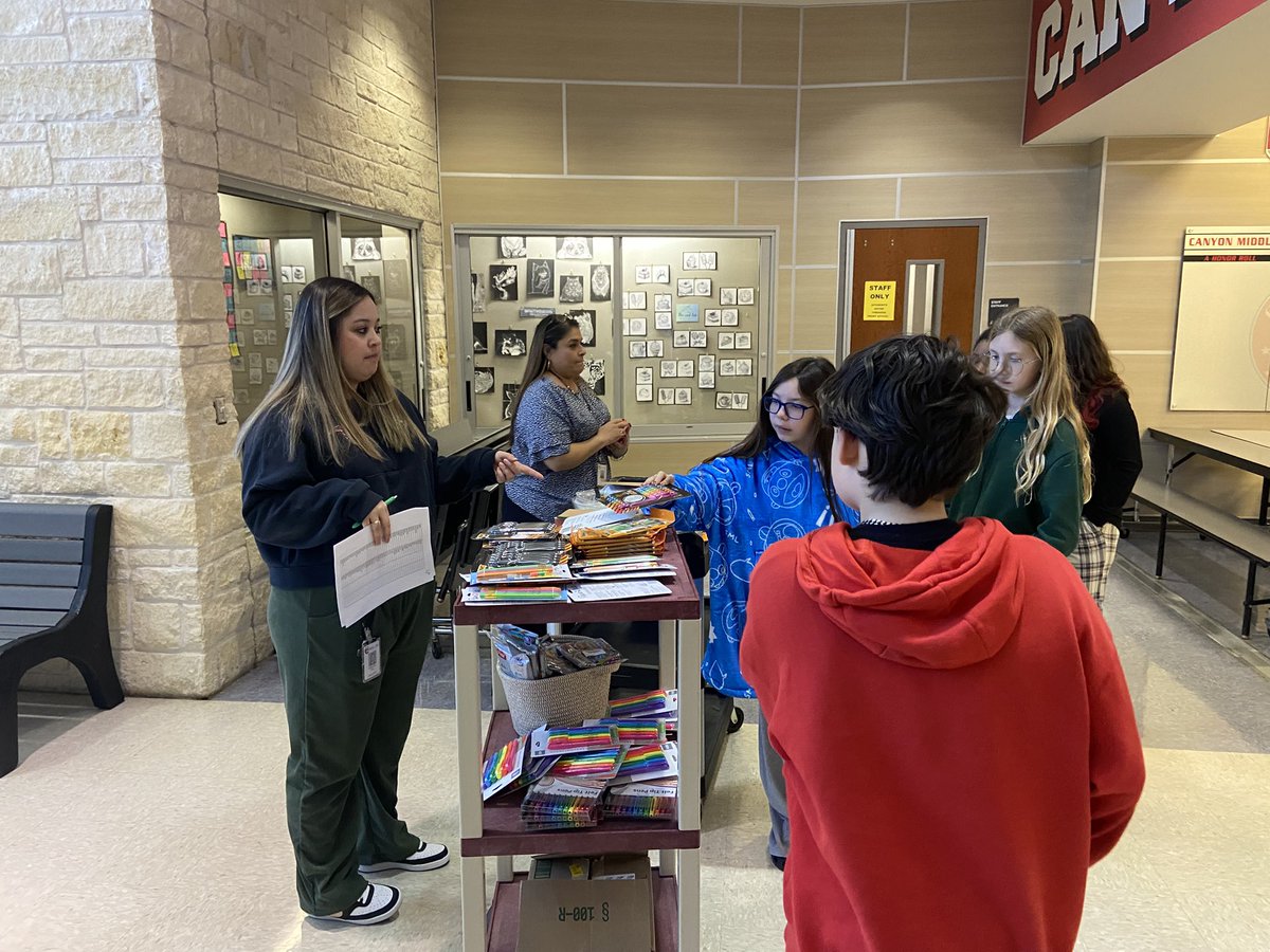 Canyon Middle School tweet media