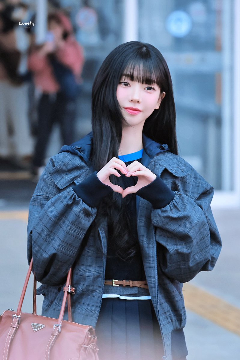 sweety_411k's tweet image. 260116 ICN 

#카리나 #Karina 
#에스파 #aespa

#KarinaxPrada #PradaFW26