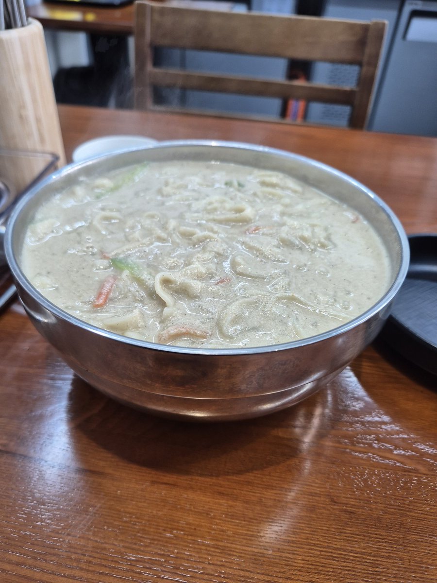 하소연🌸봄없ㄹr 4/11 tweet media