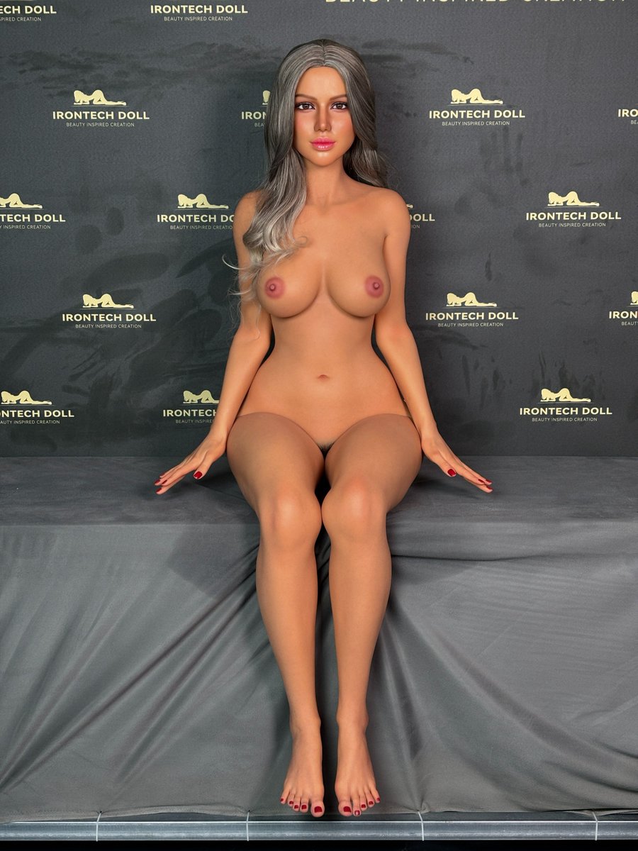 Irontechdoll-Winnie tweet media